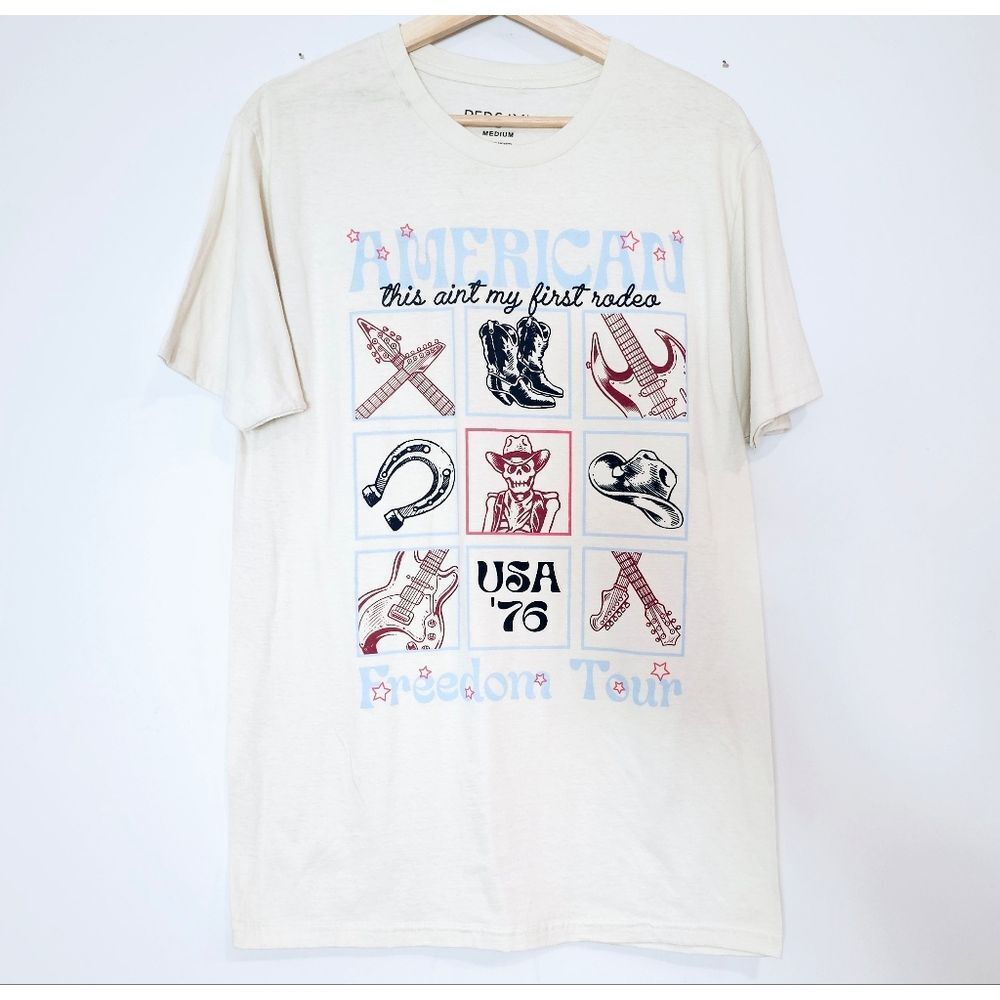 Persaya Band Tee America Freedom Tour '76 Guitar Boots Skeleton Tee Size M
